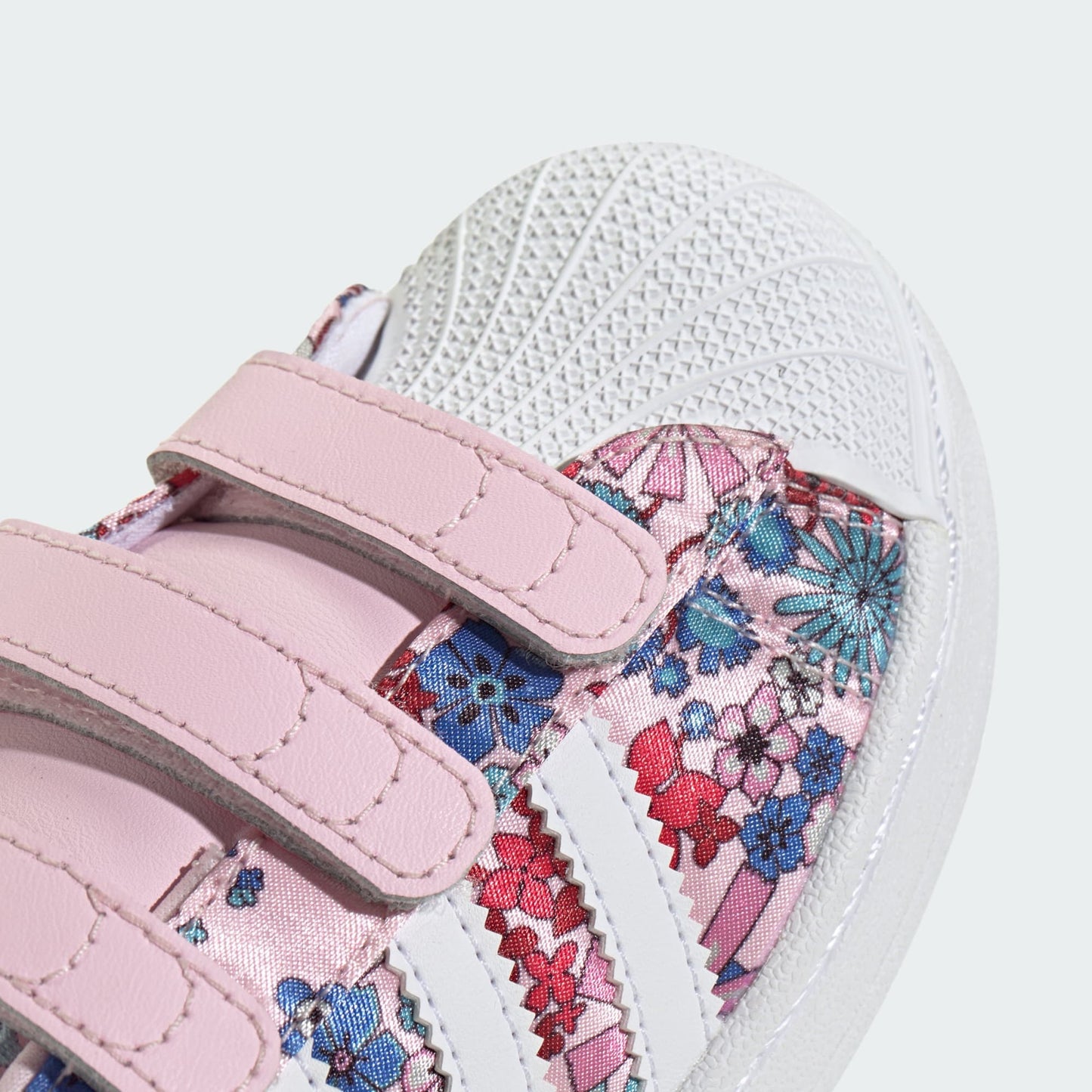 ADIDAS LIBERTY LONDON SUPERSTAR II COMFORT CLOSURE SHOES (4 -7 years)