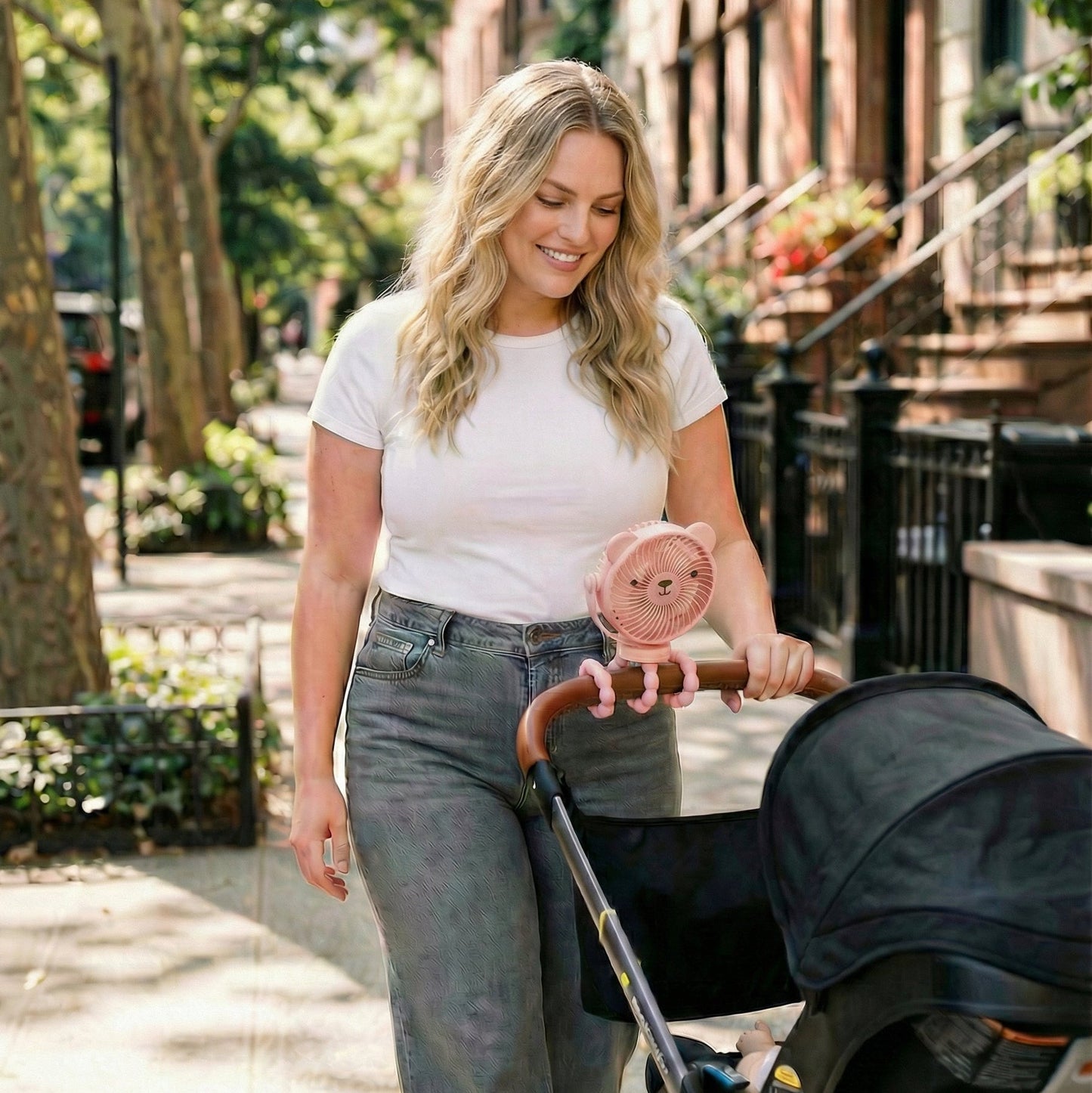 Itzy Breeze 3-Speed Stroller Fan | Pink