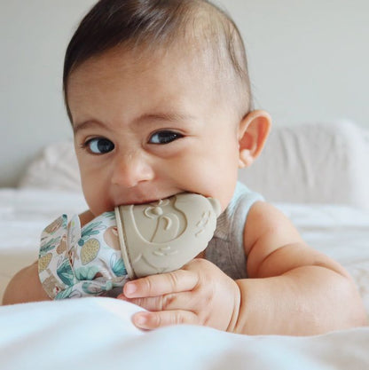 Itzy Mitt™ Teething Mittens